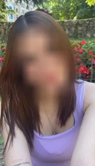 Anne, 29
