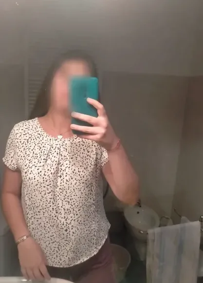 Anne, 21