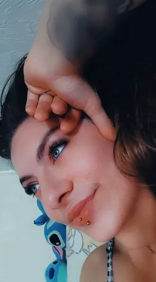 Nanna, 24