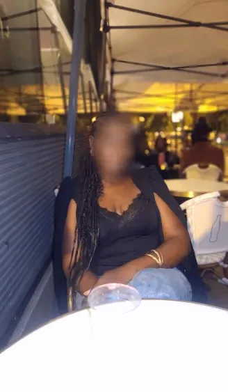 Nora, 34